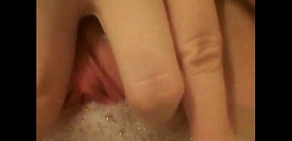  Teen masturbate shower